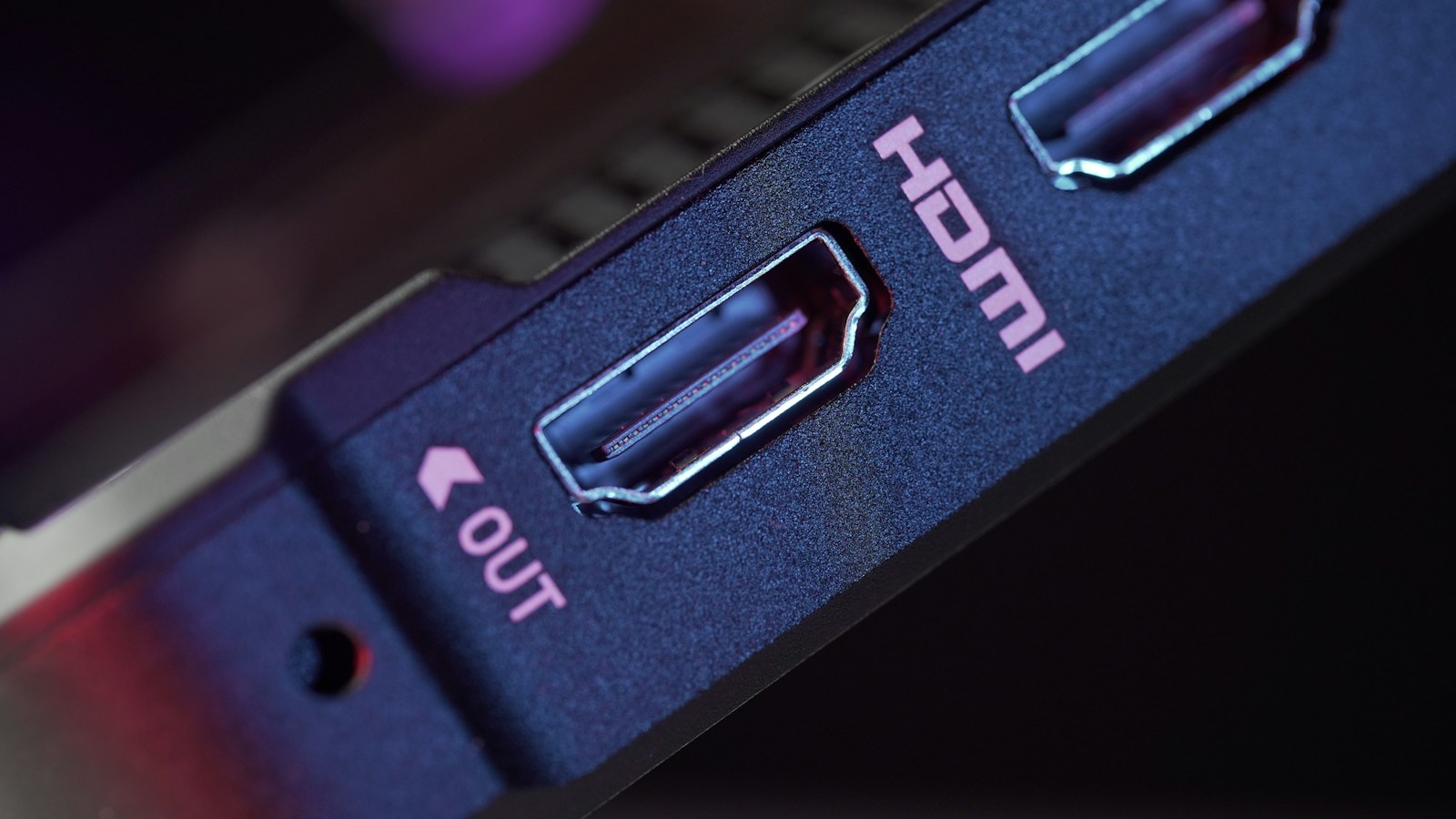 HDMI connection for a streaming device and television